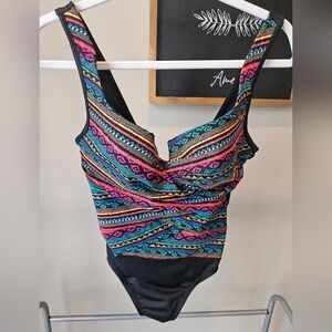 Miraclesuit Criss Cross Layered Escape One Piece Swimsuit Raya De Sol size 10